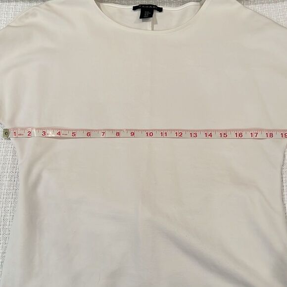 Tahari 1/2 Sleeve Blouse Ties in Back Size Medium black or white - Picture 3 of 9